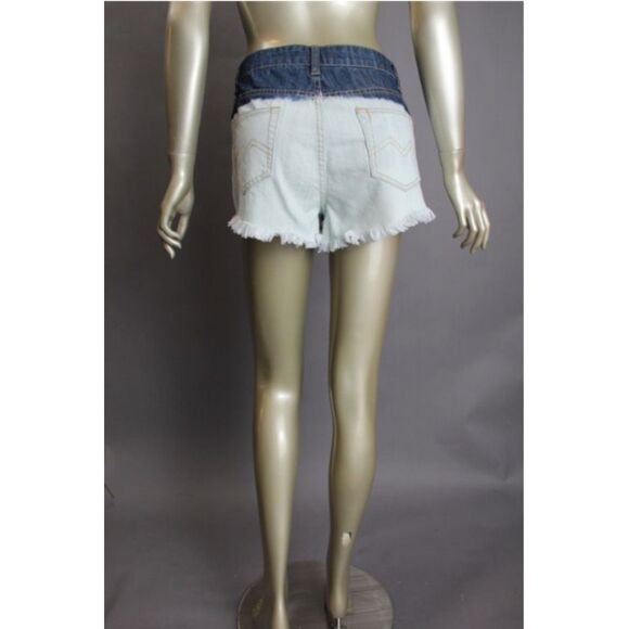 NWT MINKPINK Aztec Print Bleached Dip Dyed Denim Shorts M - Picture 5 of 7